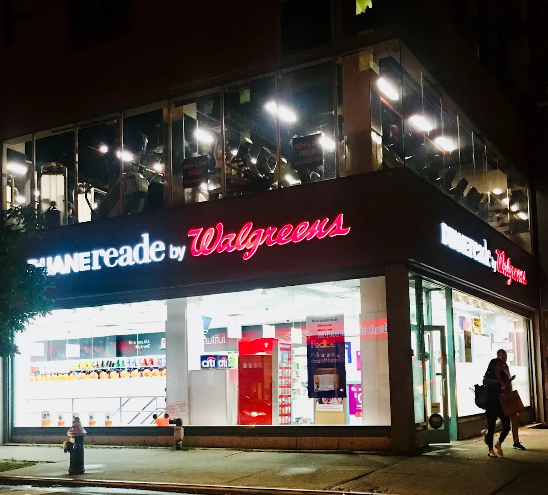 Walgreens 8 | Store