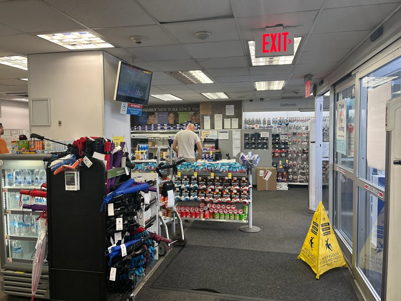 Walgreens 8 | Store