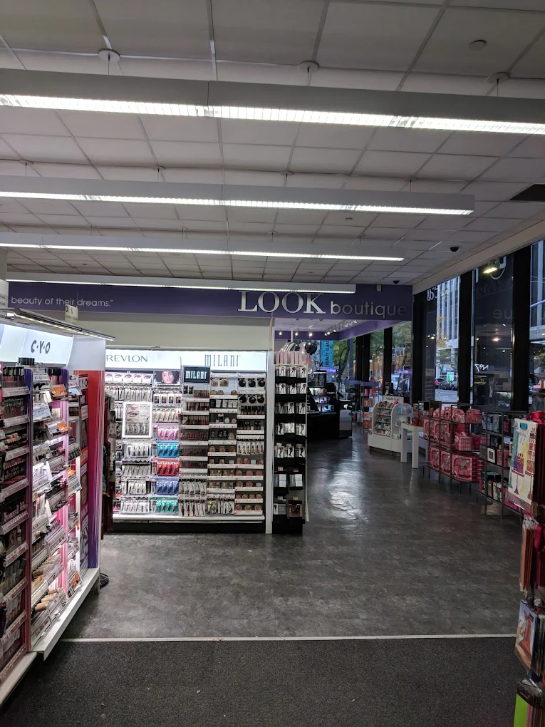 Walgreens 8 | Store