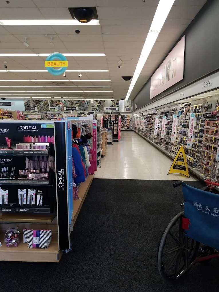 Walgreens 8 | Store