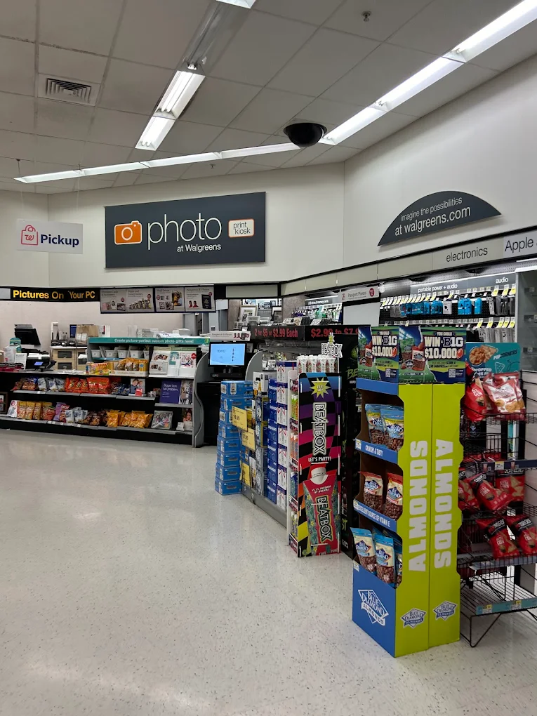 Walgreens 8 | Store
