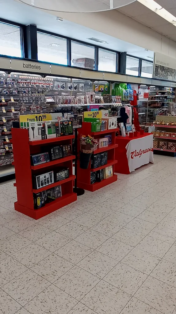 Walgreens 8 | Store