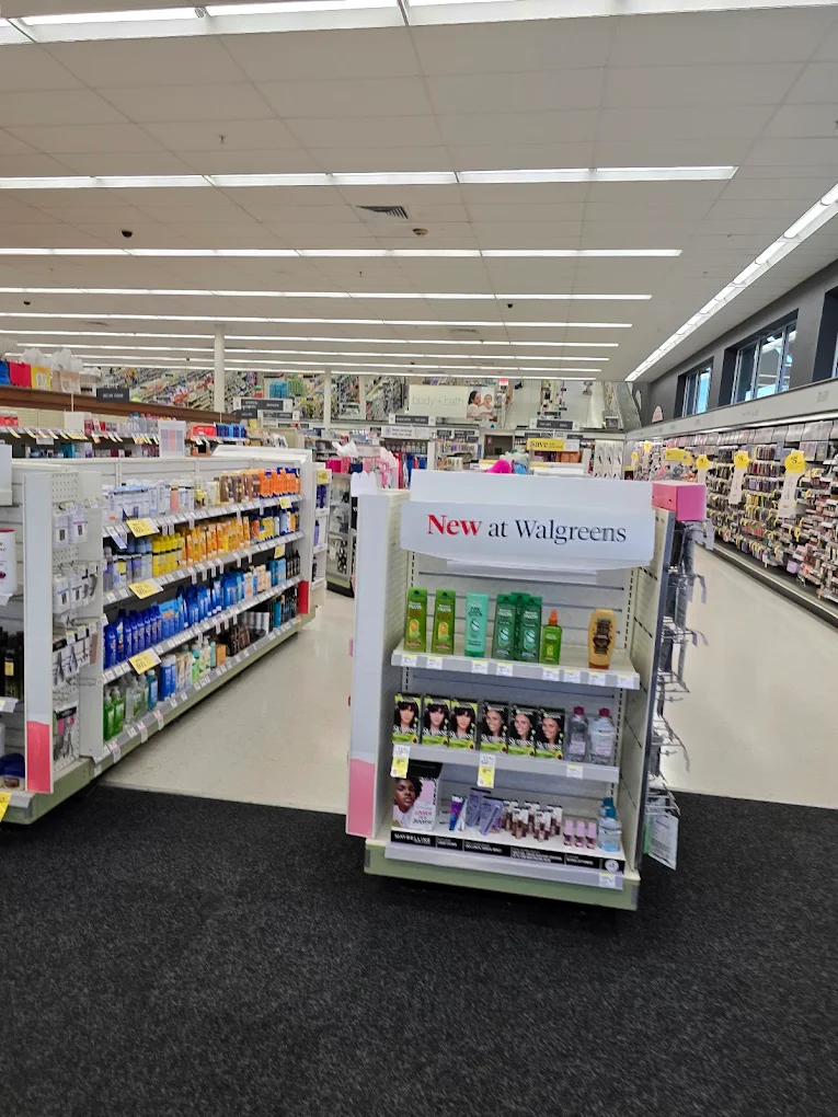 Walgreens 8 | Store