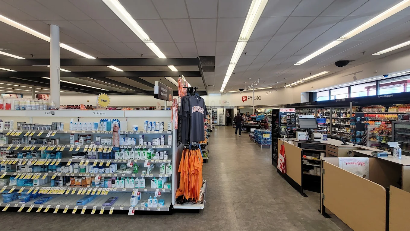 Walgreens 8 | Store
