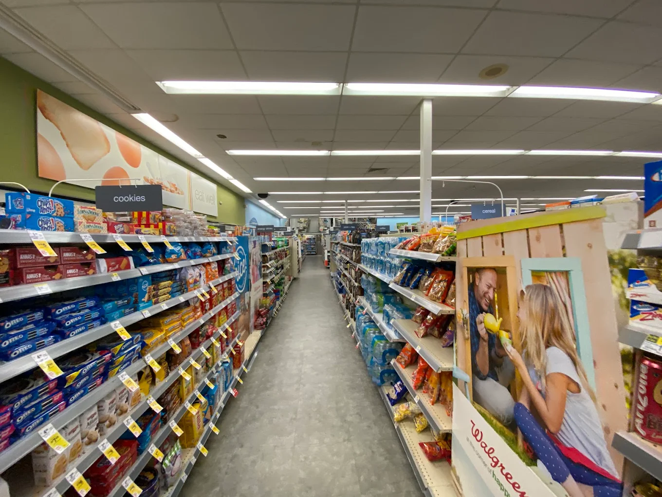 Walgreens 8 | Store