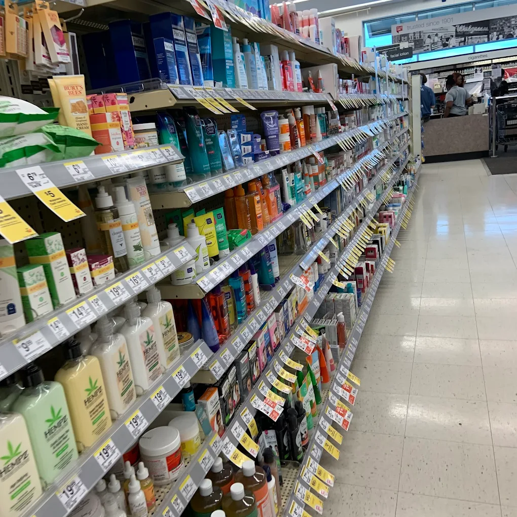 Walgreens 8 | Store