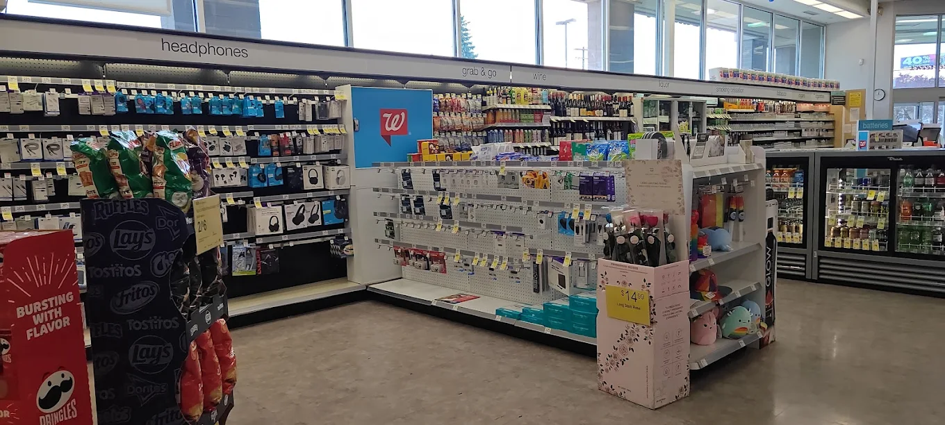 Walgreens 8 | Store