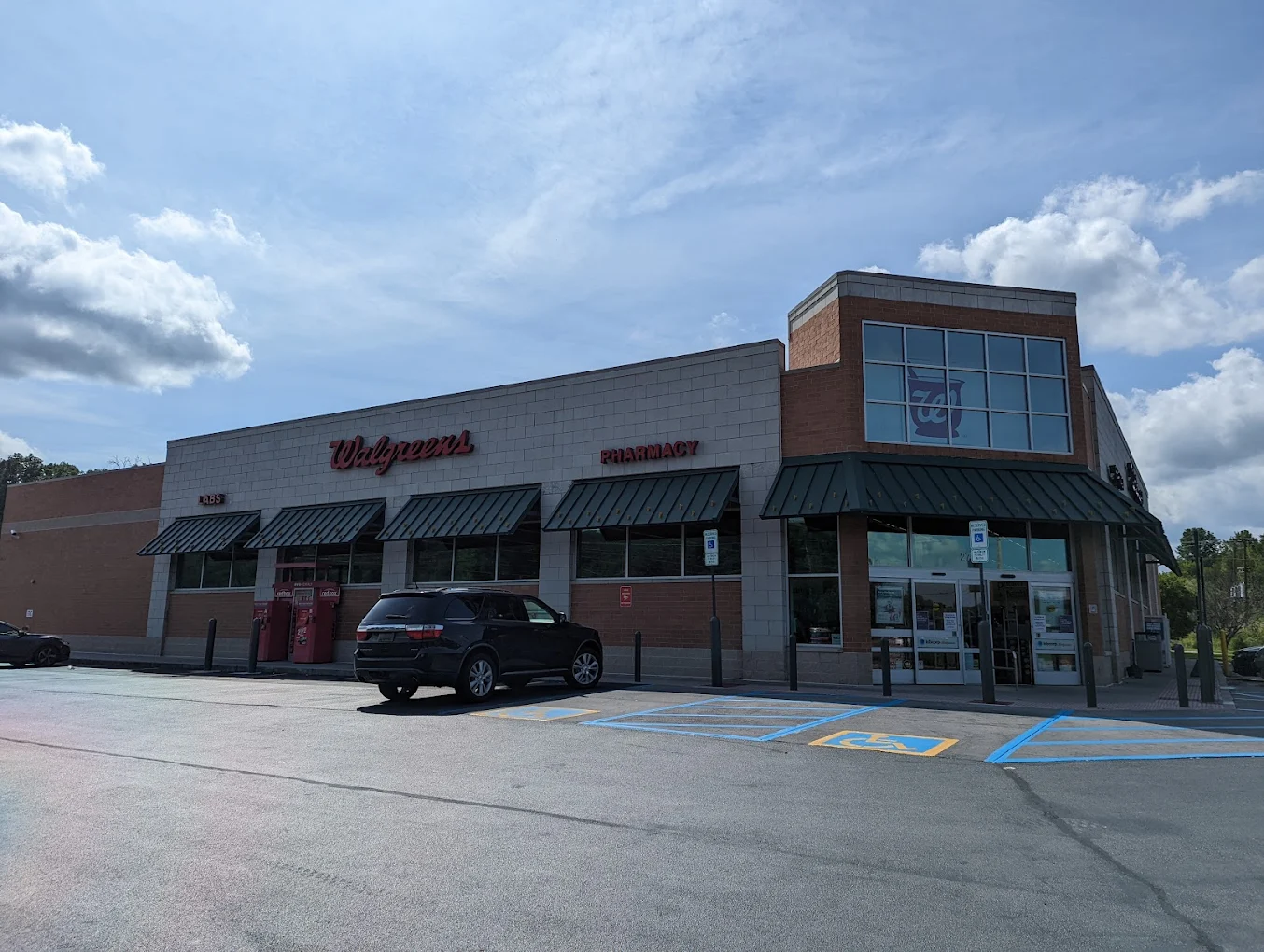 Walgreens 8 | Store