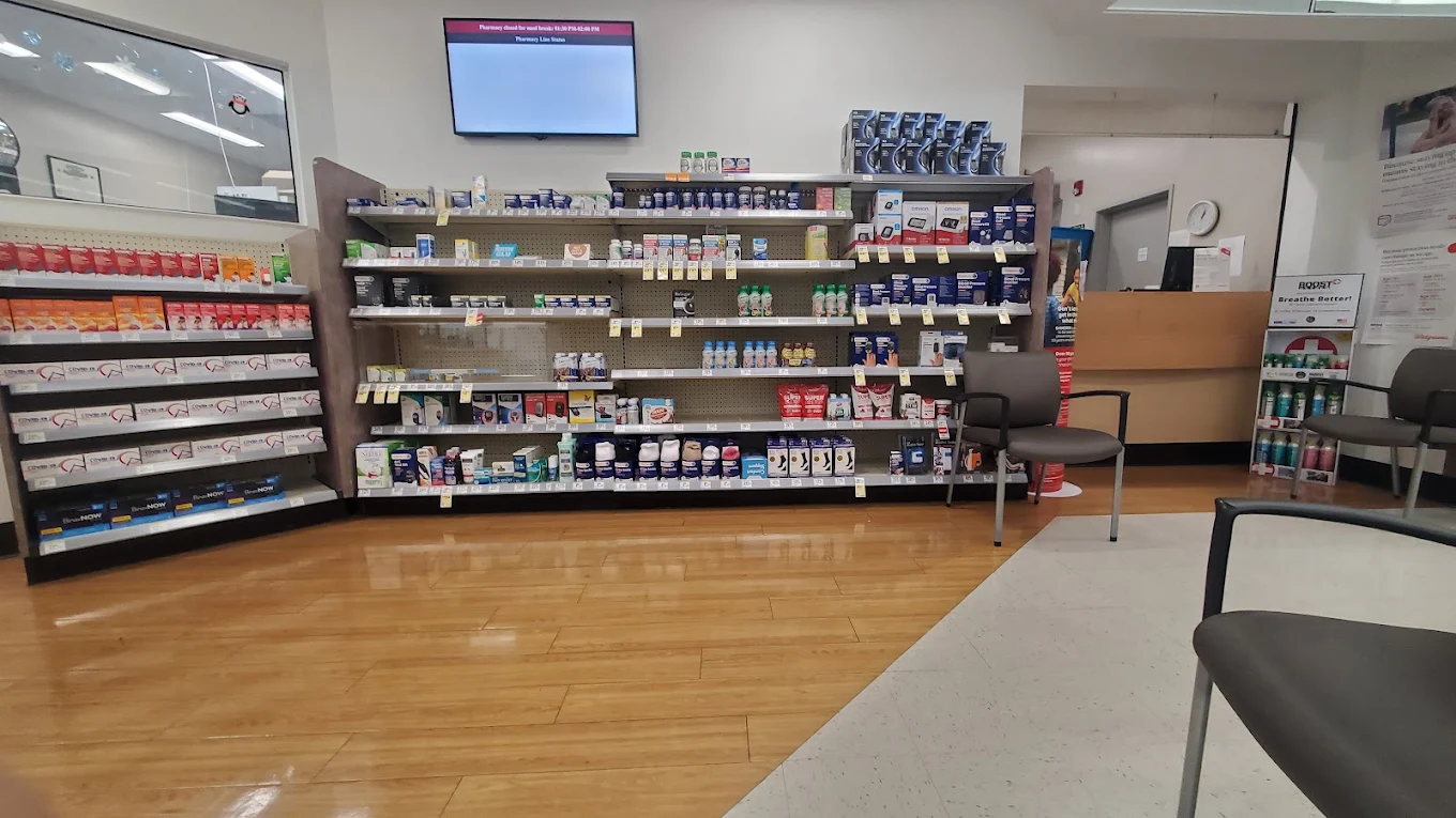 Walgreens 8 | Store