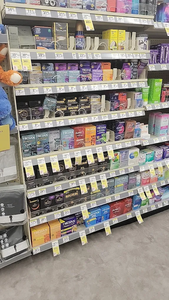 Walgreens 8 | Store