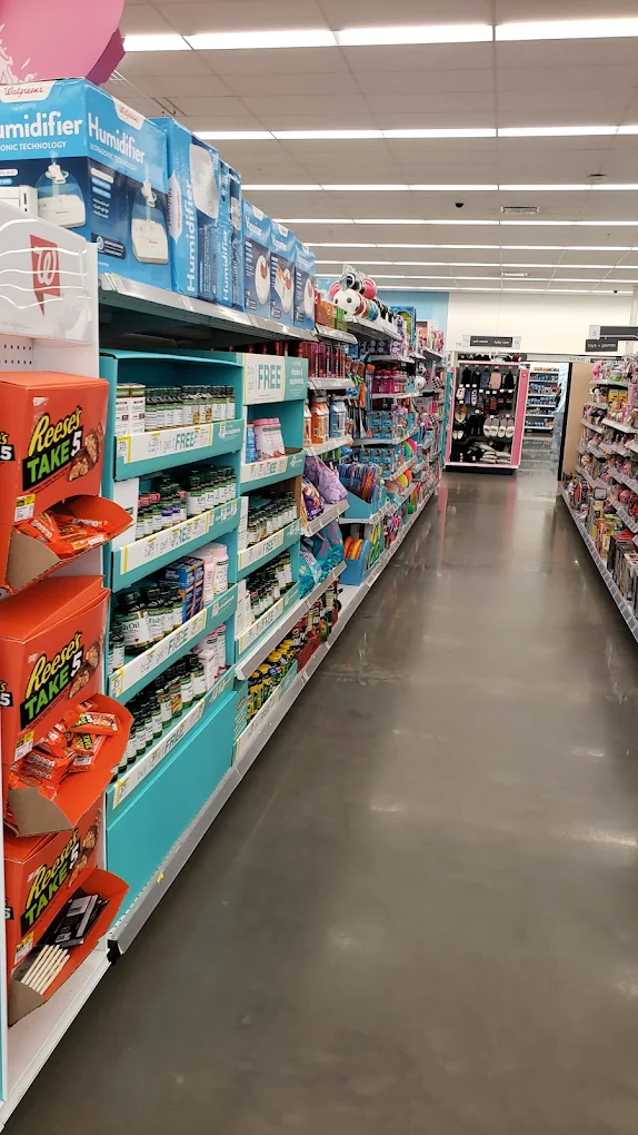 Walgreens 8 | Store