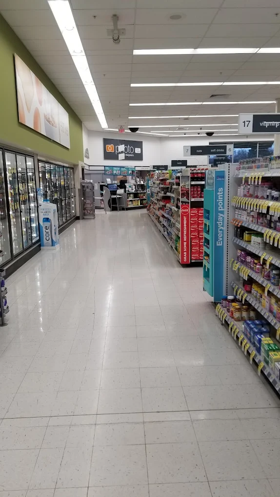 Walgreens 8 | Store