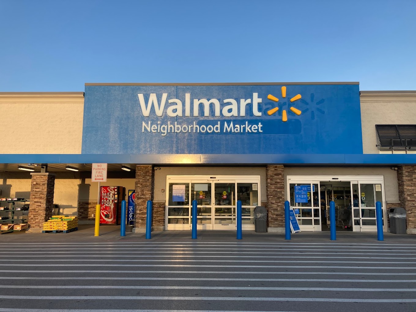 Walmart Neighborhood Market Shopping | Supermarket