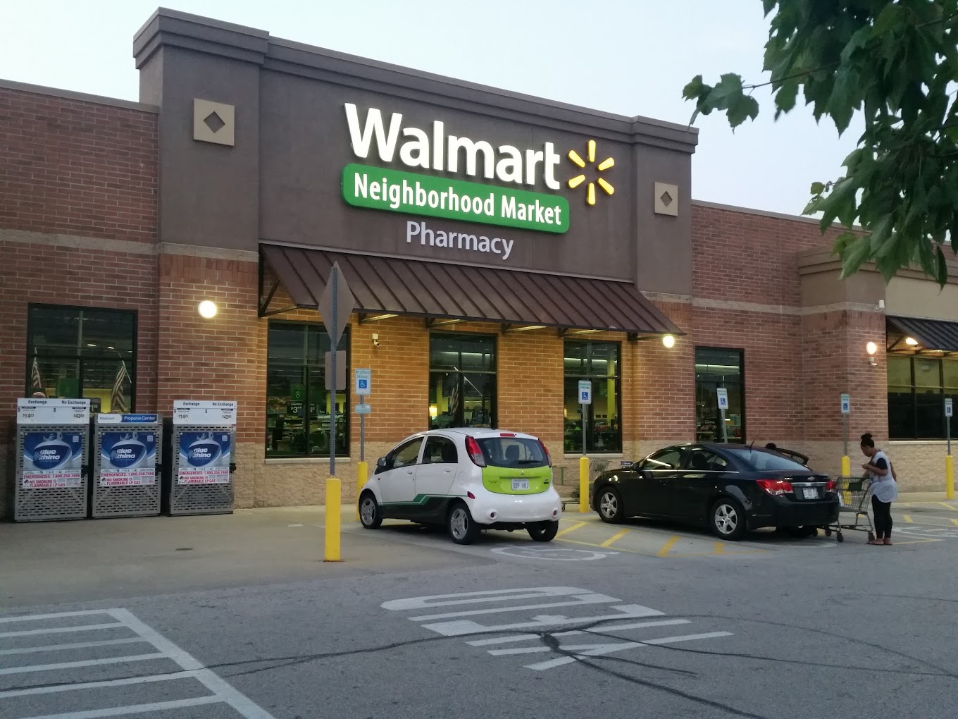 Walmart Neighborhood Market Shopping | Supermarket
