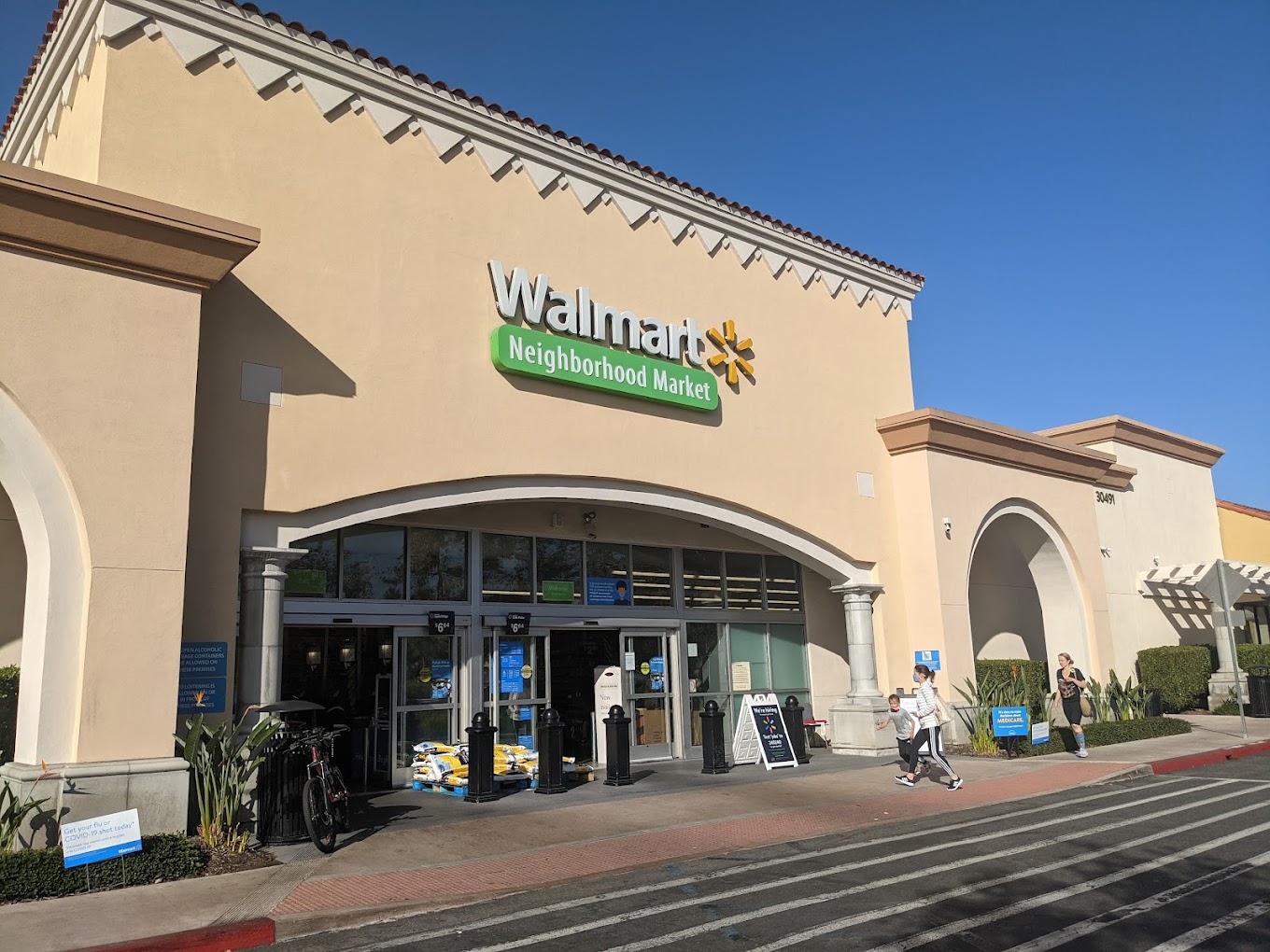 Walmart Neighborhood Market Shopping | Supermarket