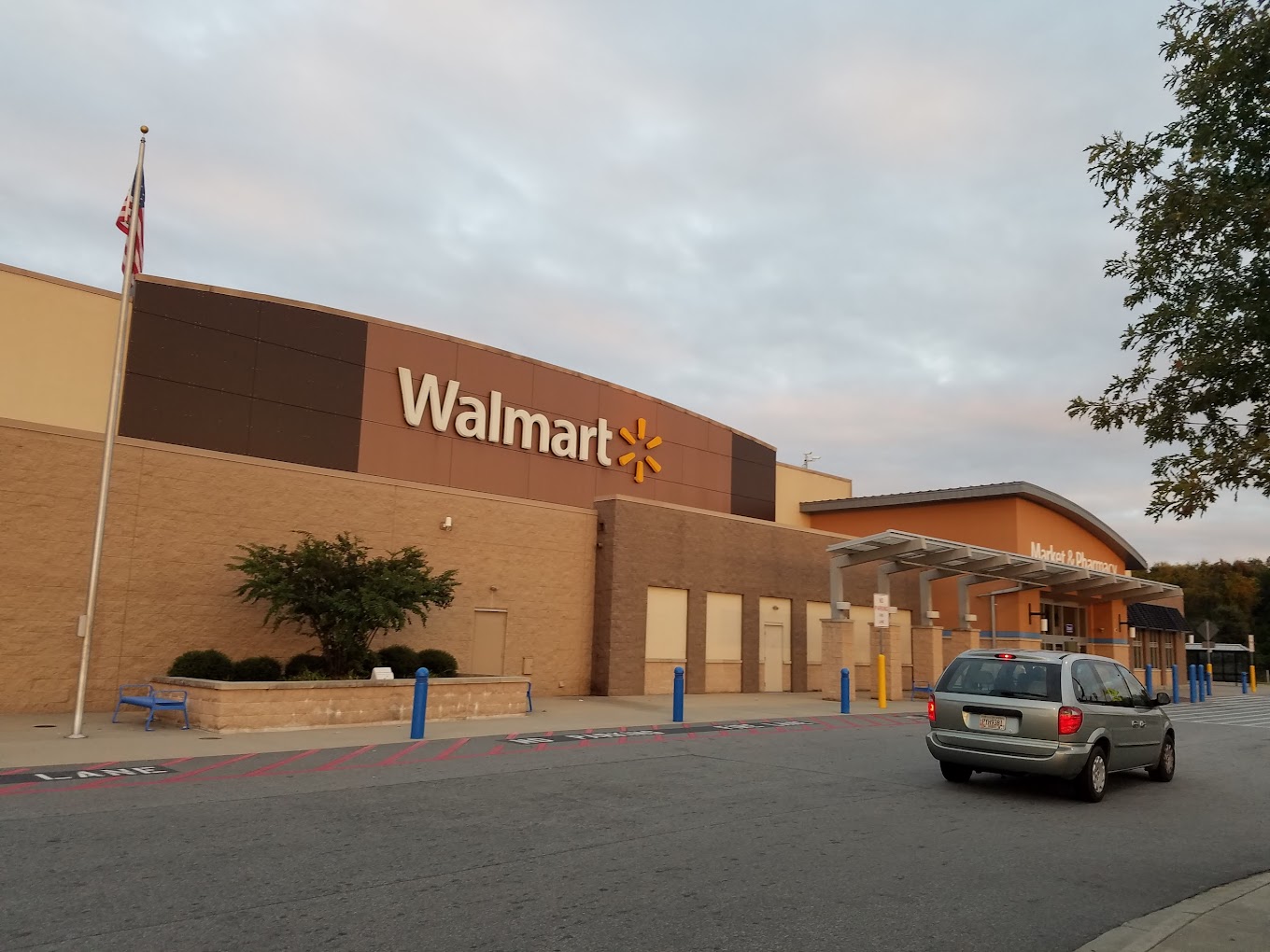 Walmart Supercenter Shopping | Supermarket