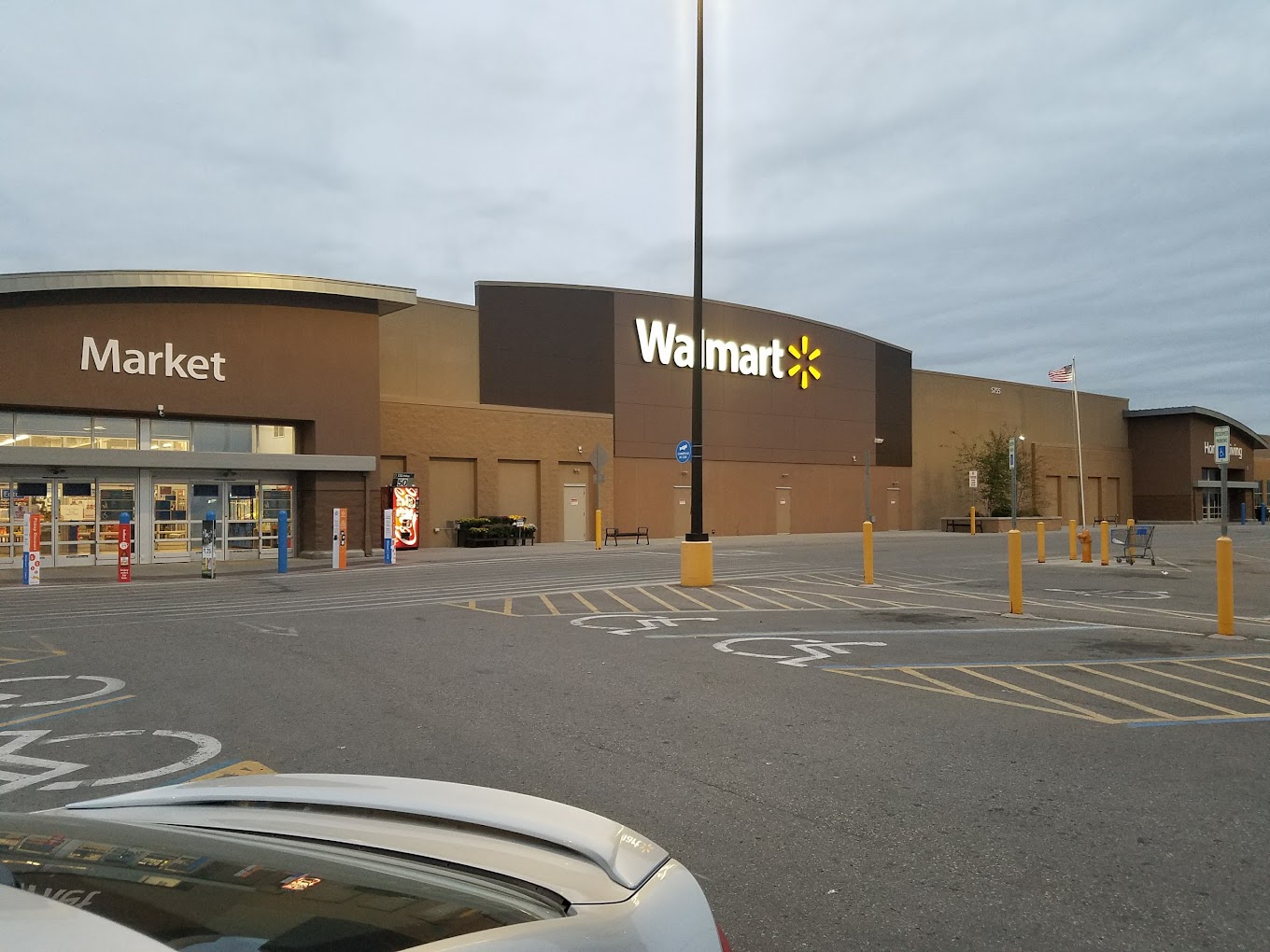 Walmart Supercenter Shopping | Supermarket