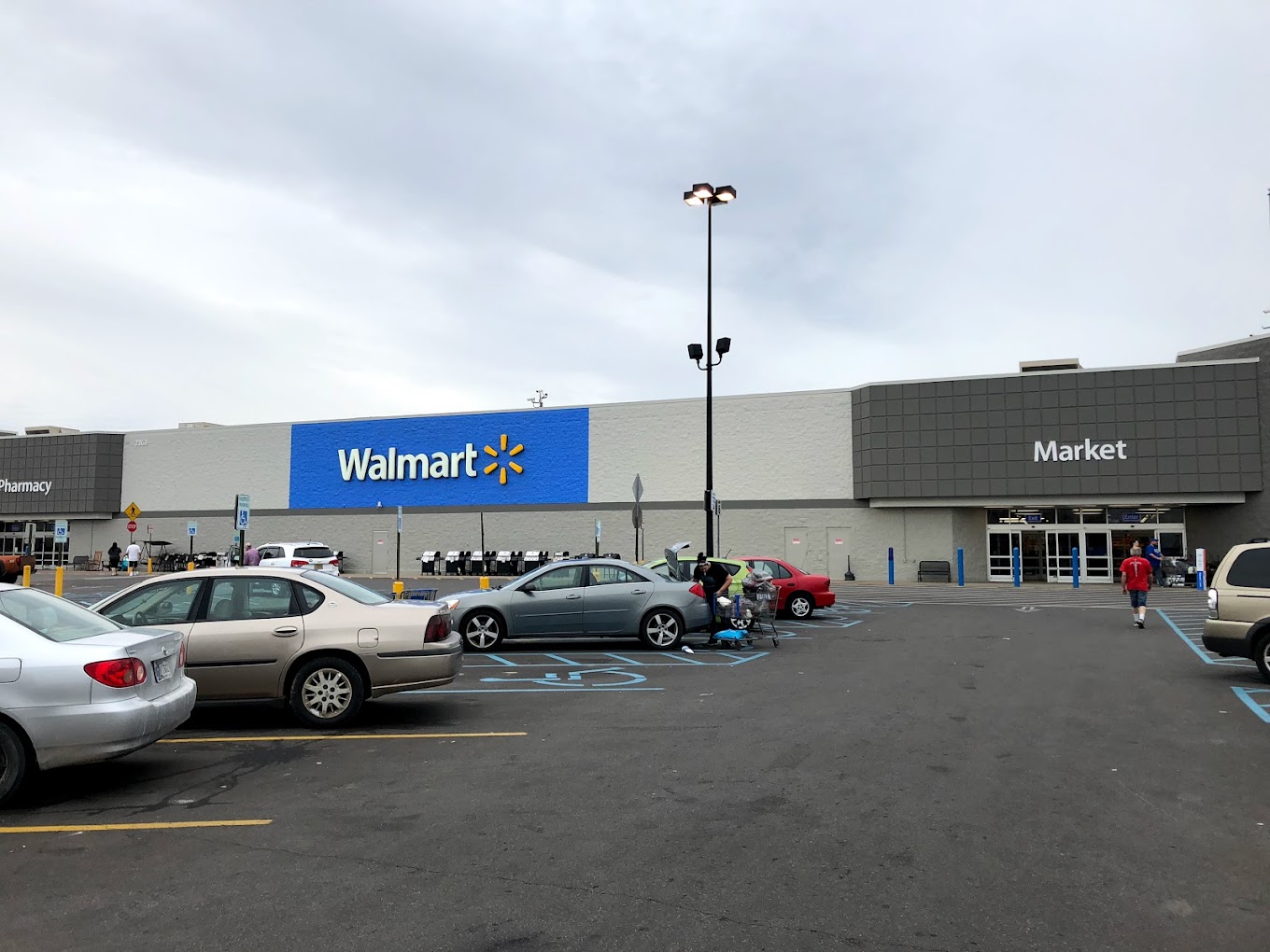 Walmart Supercenter Shopping | Supermarket
