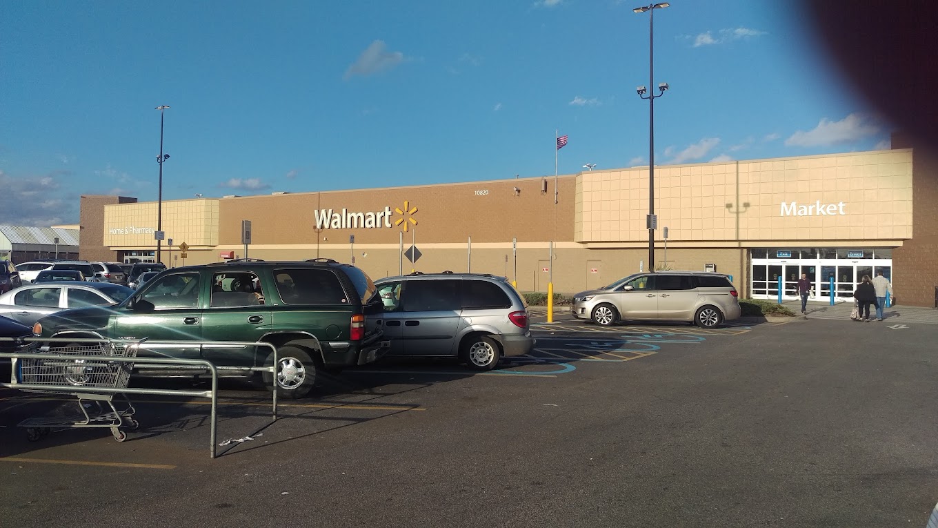 Walmart Supercenter Shopping | Supermarket
