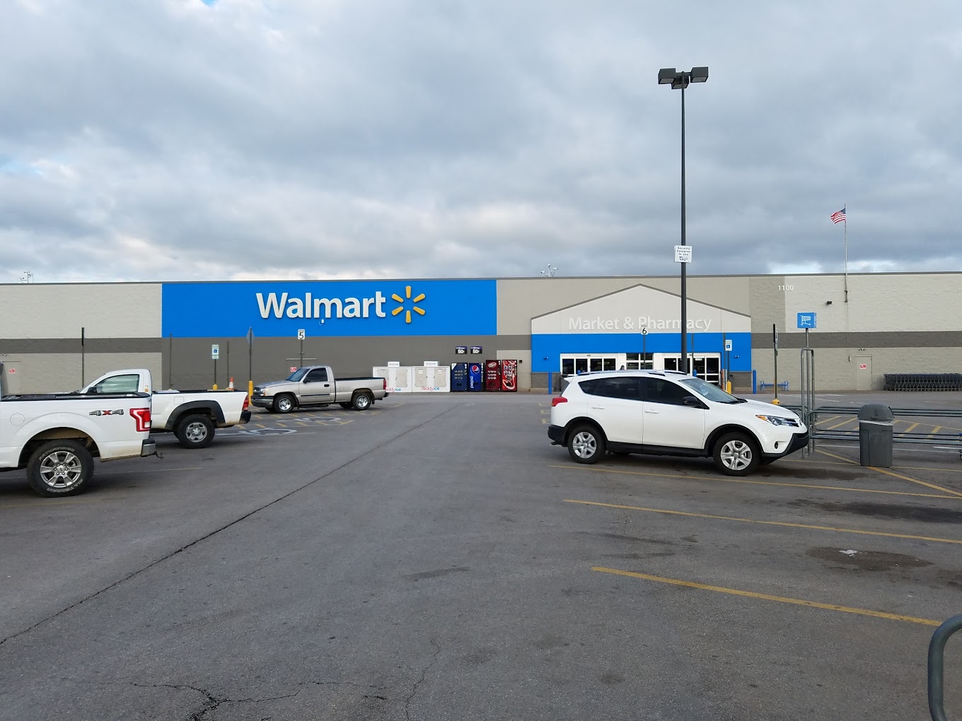 Walmart Supercenter Shopping | Supermarket