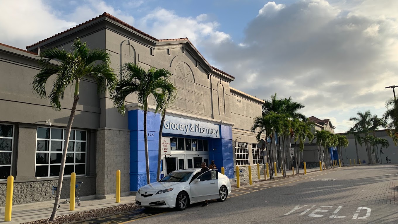 Walmart Supercenter Shopping | Supermarket