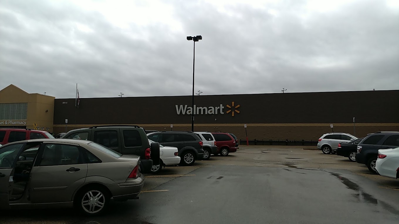 Walmart Supercenter Shopping | Supermarket