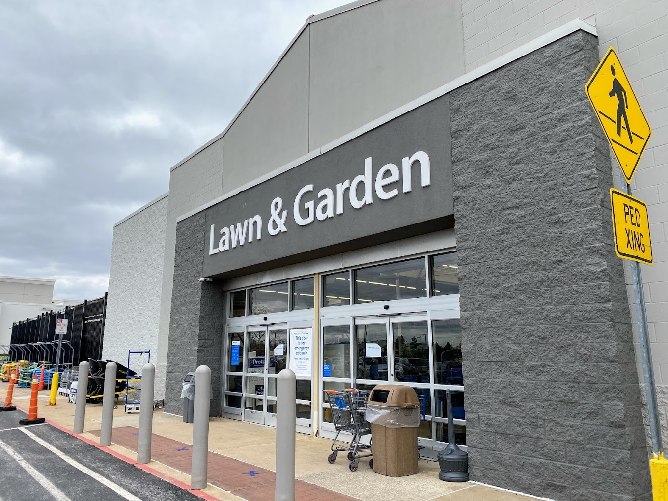 Walmart Supercenter Shopping | Supermarket