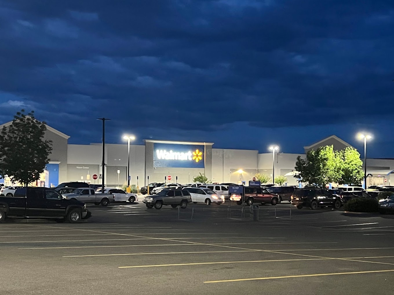 Walmart Supercenter Shopping | Supermarket