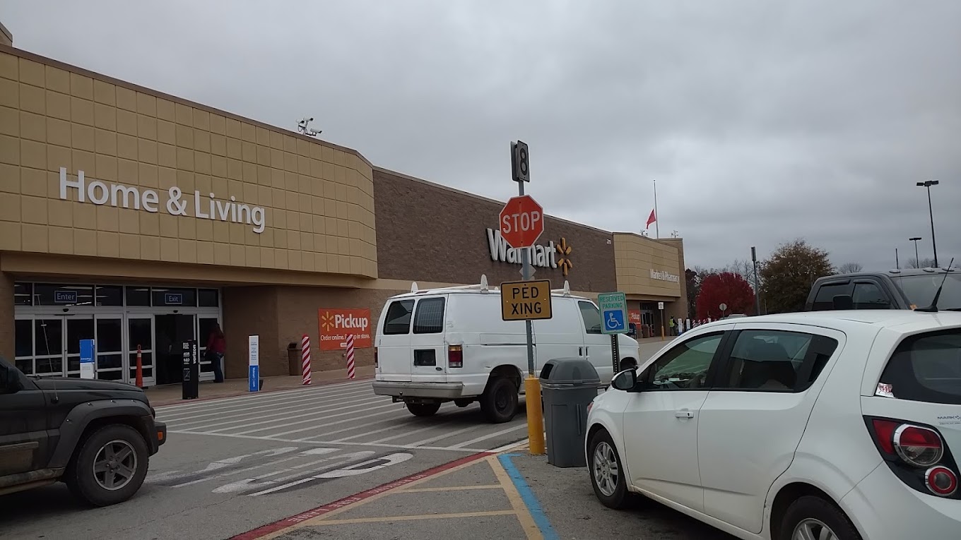 Walmart Supercenter Shopping | Supermarket