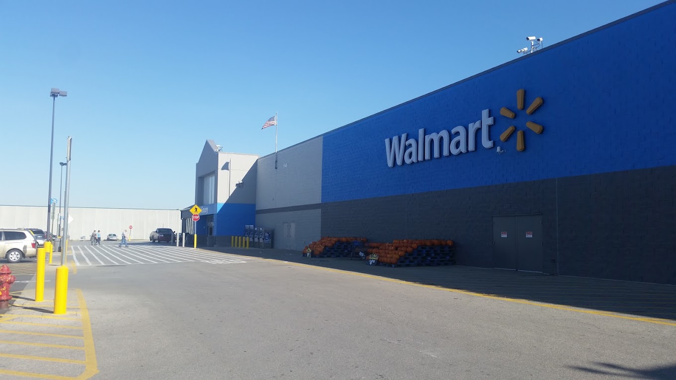 Walmart Supercenter Shopping | Supermarket