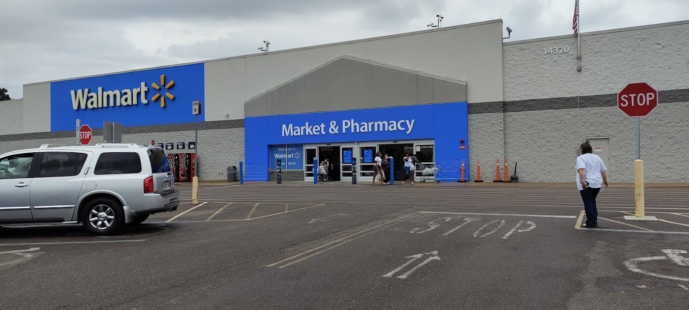 Walmart Supercenter Shopping | Supermarket