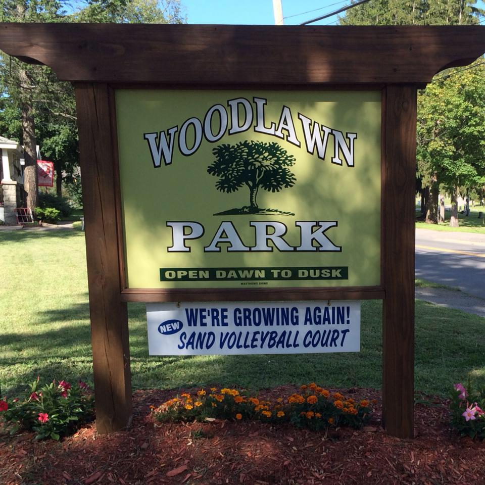 Woodlawn Park - Logo